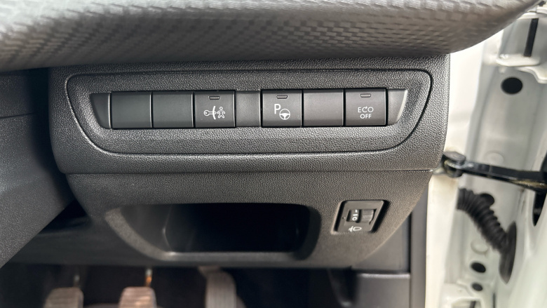 Peugeot 208 1.2 PureTech 82 Tech Edition 5dr [Start Stop] Petrol Hatchback